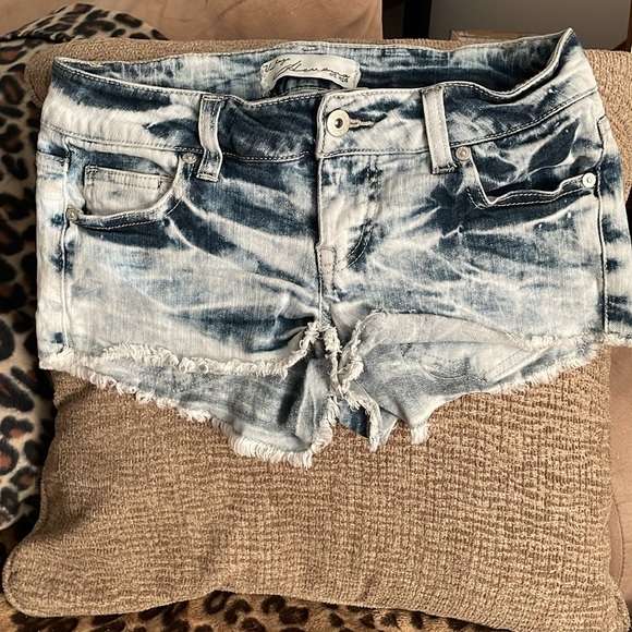 Women’s shorts - Picture 6 of 6